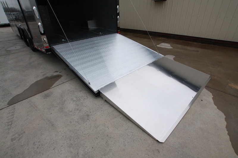 34_aluminumgoose_12080_06