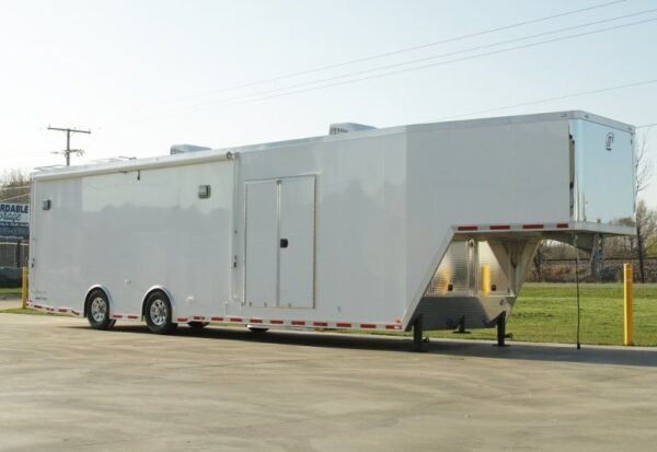 40′ Aluminum Gooseneck Race Trailer