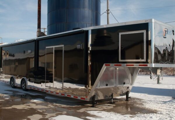 42′ Custom Aluminum Gooseneck Trailer