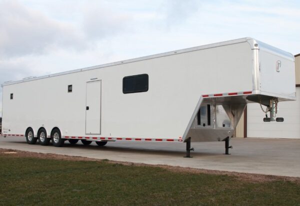 48′ Aluminum Race Trailer with Lounge