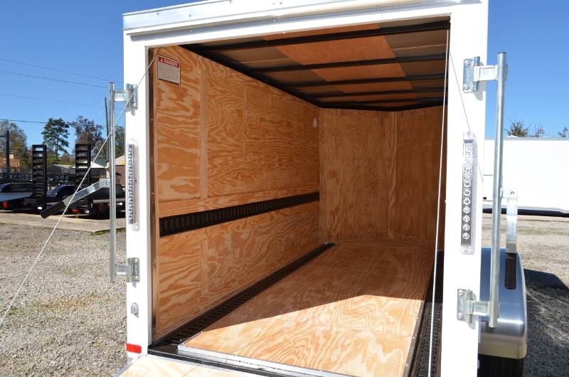 5x10_enclosedcargo_20825_10