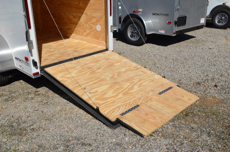 5x8enclosedcargo_20700_07