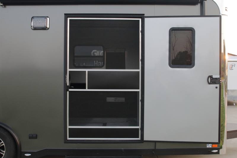 655_custom_image_4-sca44-1000