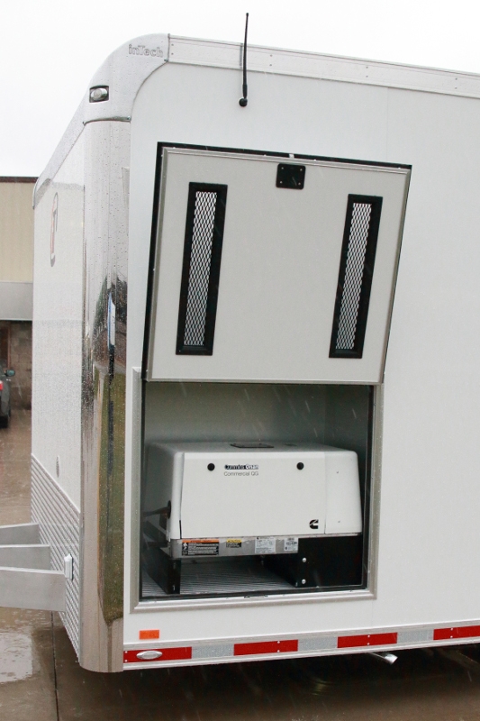 670_custom_image_4-sca44-1000