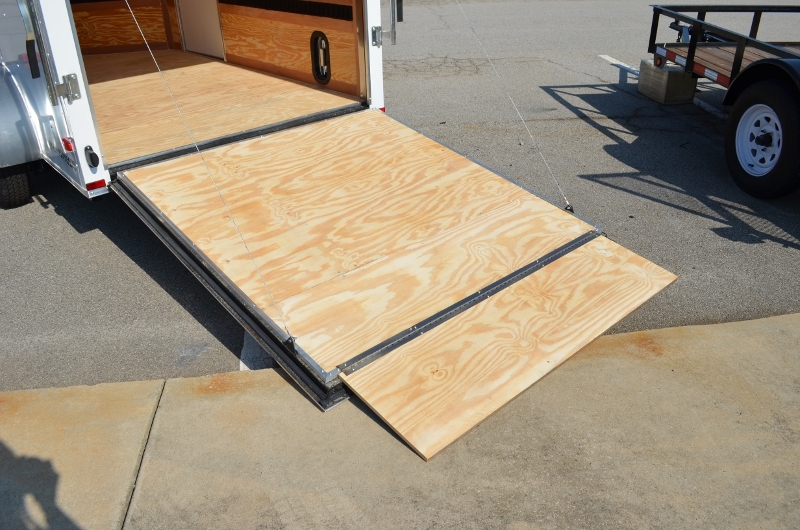 6x10enclosedcargo_6038_08