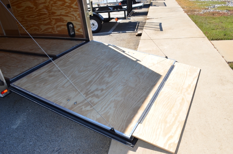 7x12enclosedcargo_6053_08
