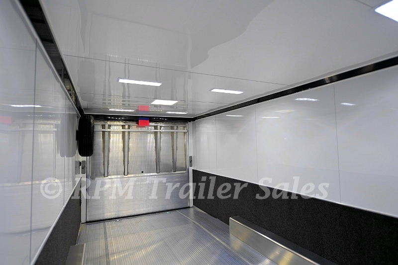 24 ft. inTech Aluminum Race Car Trailer 14-sca52-1000