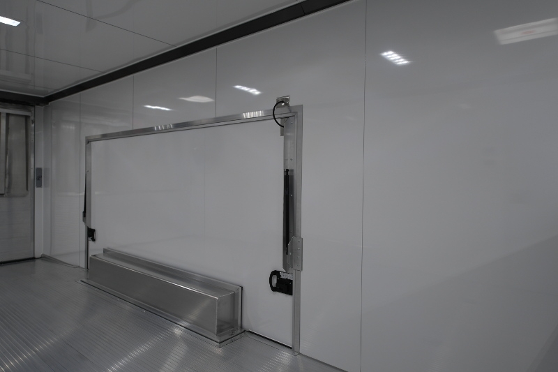 24 ft. inTech Aluminum TRailer with Full Access Escape Door 15-sca55-1000