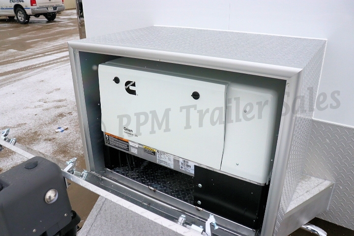 26ft. Aluminum Race Trailer with Bathroom Package 10-sca47-1000