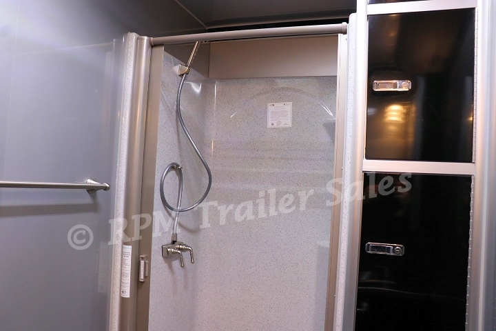26ft. Aluminum Race Trailer with Bathroom Package 21-sca56-1000