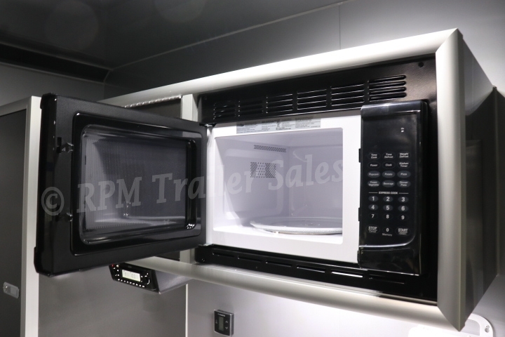 28 ft Aluminum Race Car Trailer with Bathroom Package 24-sca51-1000