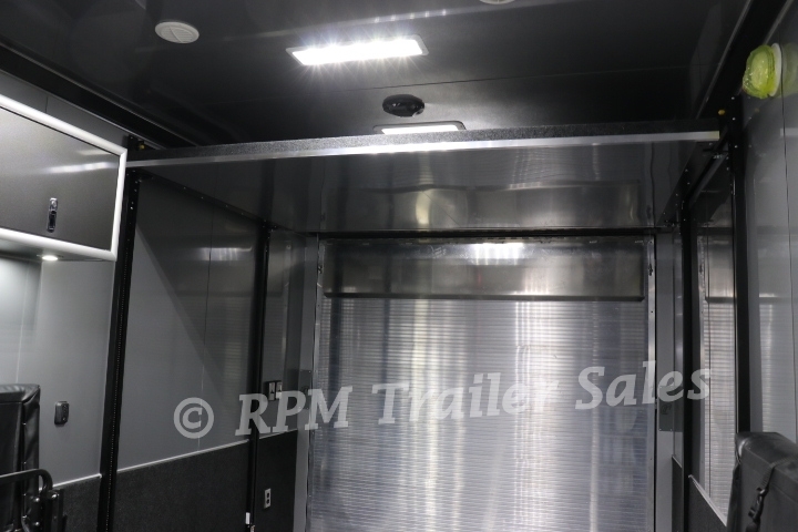 28 ft Aluminum Race Car Trailer with Bathroom Package 36-sca59-1000