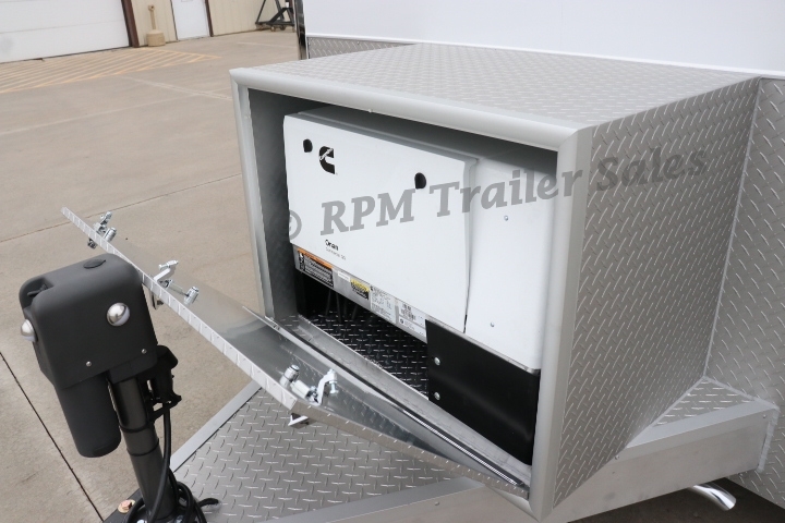 28 ft Aluminum Race Car Trailer with Bathroom Package 6-sca44-1000