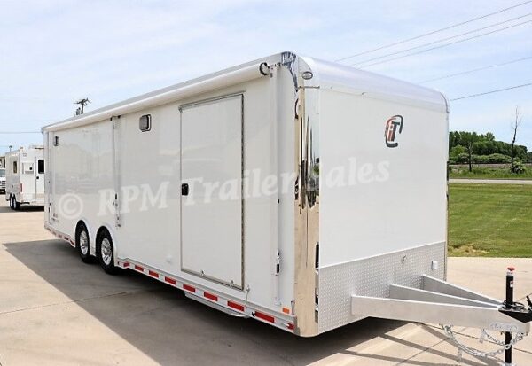 28′ inTech Aluminum Trailer with iCon Package