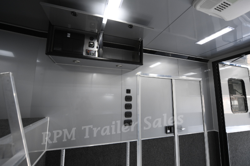 42' Aluminum Gooseneck Race Trailer 17