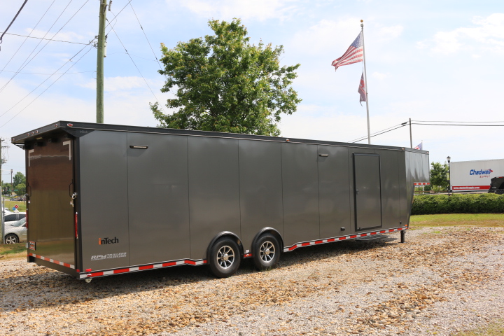 40′ Aluminum Goosenck Trailer 1