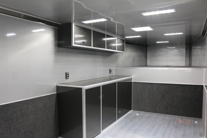 40′ Aluminum Goosenck Trailer 6