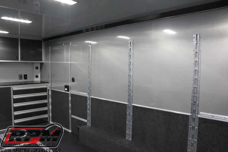 18′ inTech Aluminum Trailer 9